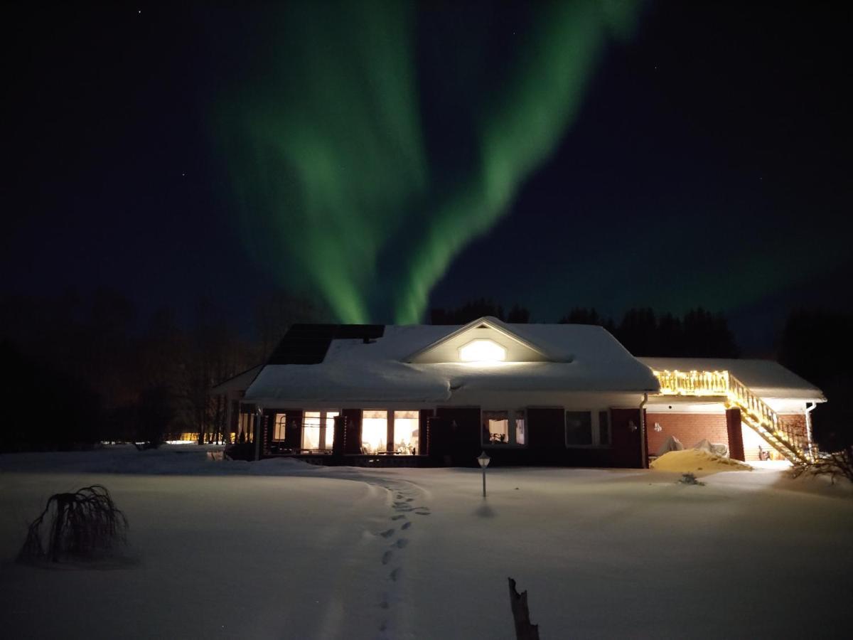 Arctic River Apartment *